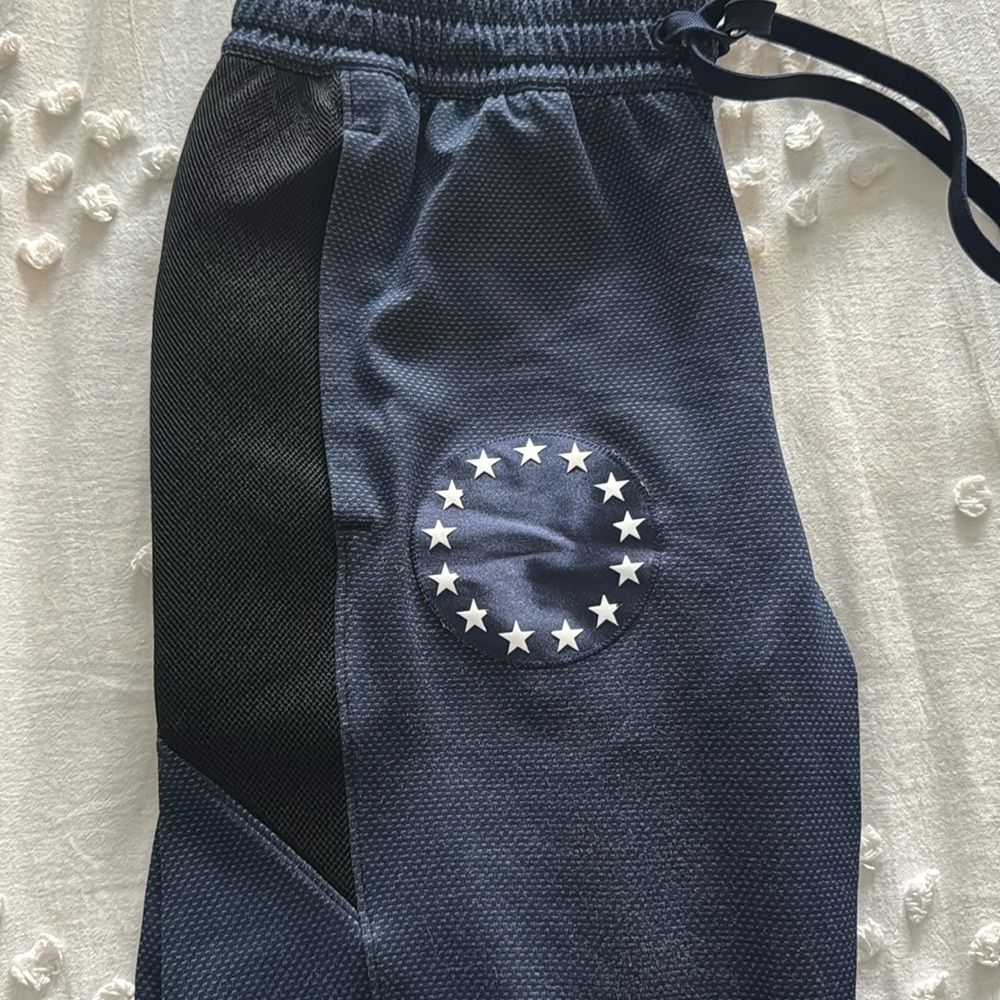 rare Navy circle of stars 76ers joggers S